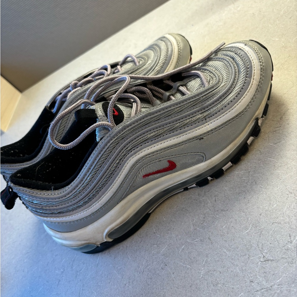 USED women’s Nike airmax 97 silver bullet 2017 release